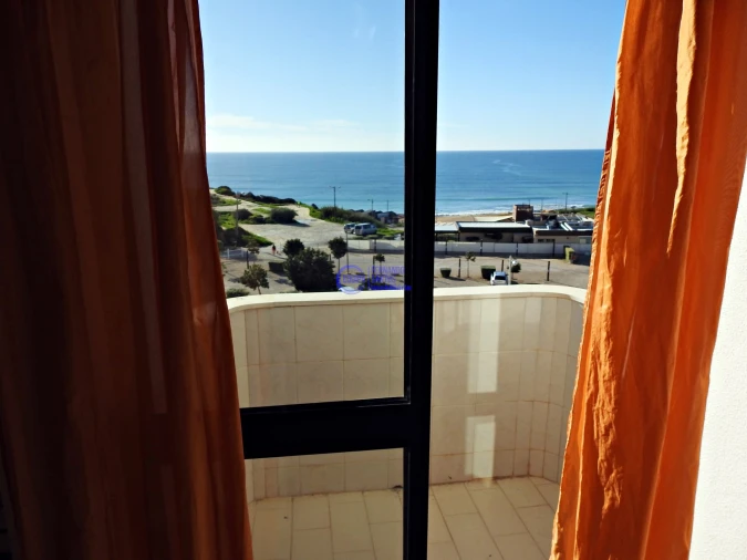Apartamento T1 para Venda em Armação de Pera Foto 16