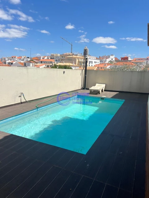 Moradia T4 para Venda em Silves