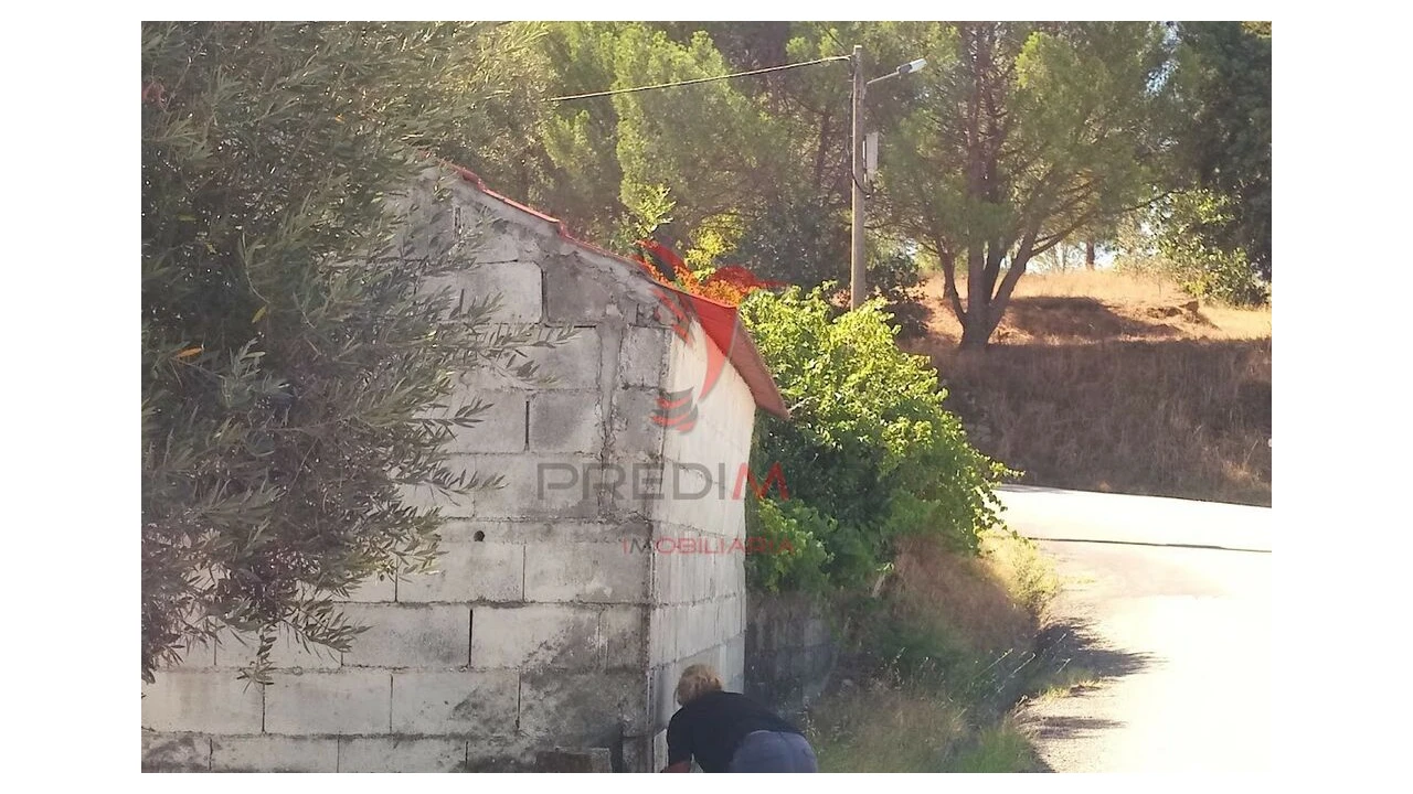 Terreno para Venda em Vila Cortes da Serra Foto 3