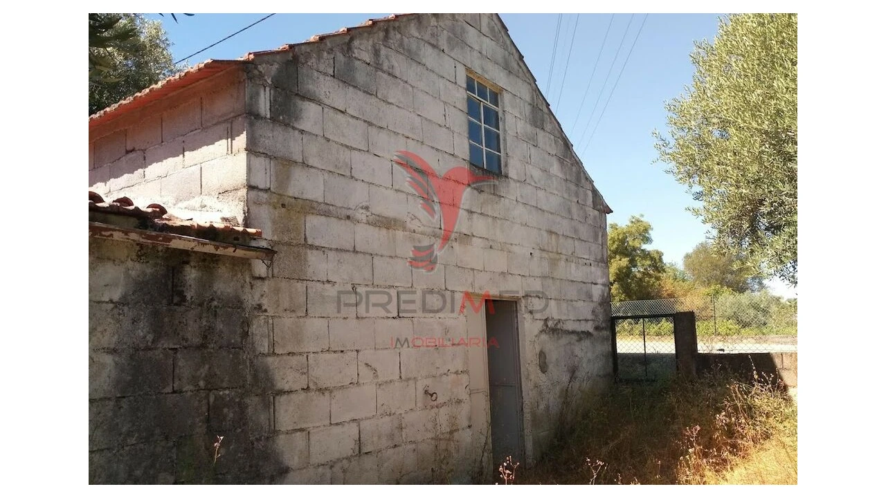 Terreno para Venda em Vila Cortes da Serra Foto 1