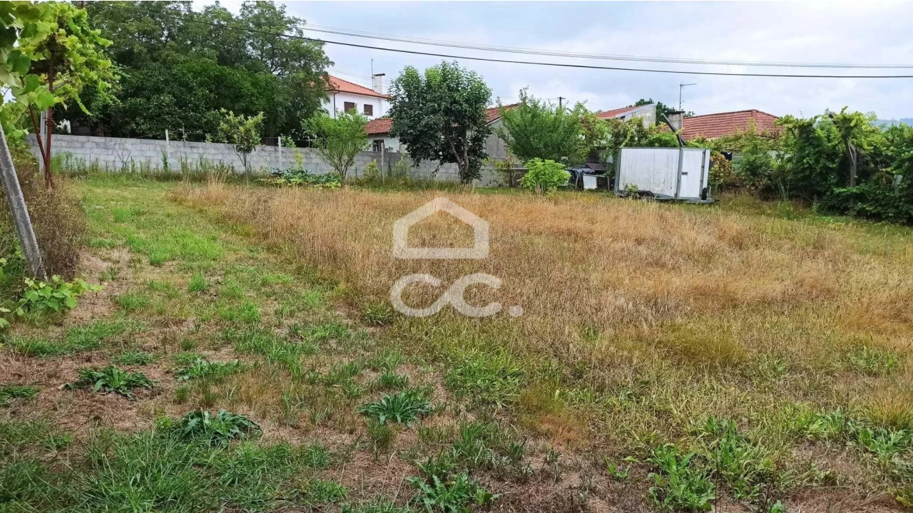 Terreno para Venda em Estorãos Foto 5