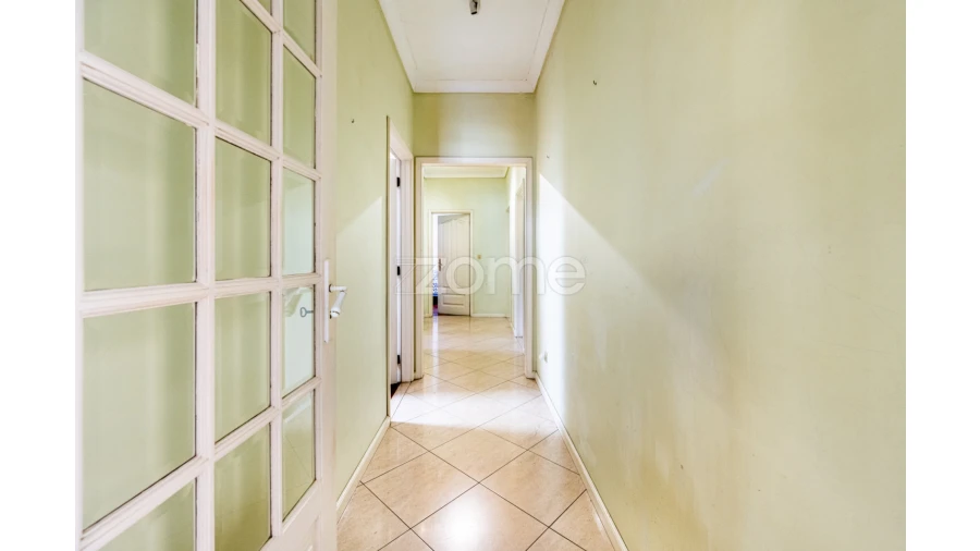 Moradia T13 para Venda em Arcozelo Foto 26