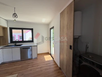 Moradia T2 para Venda em Biscoitos