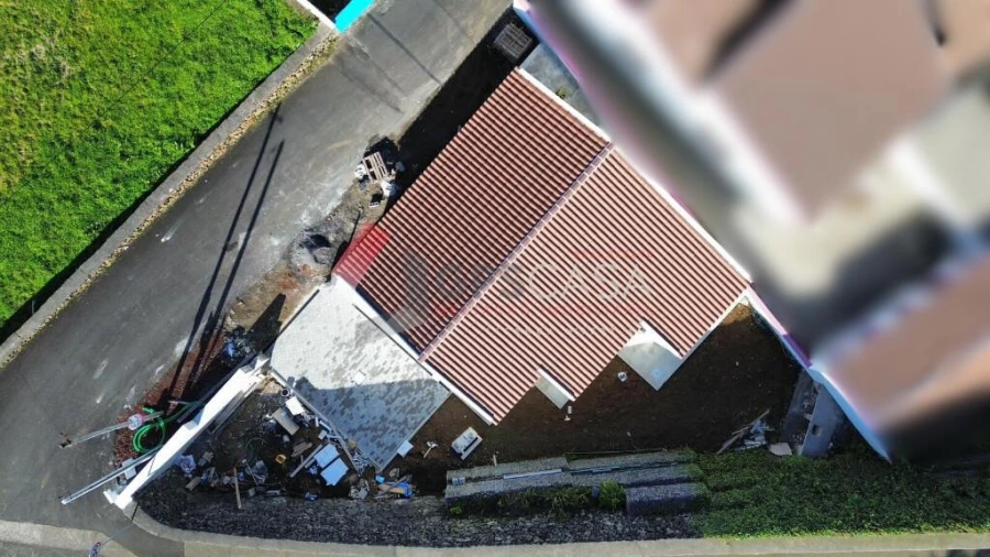 Moradia T2 para Venda em Biscoitos Foto 26