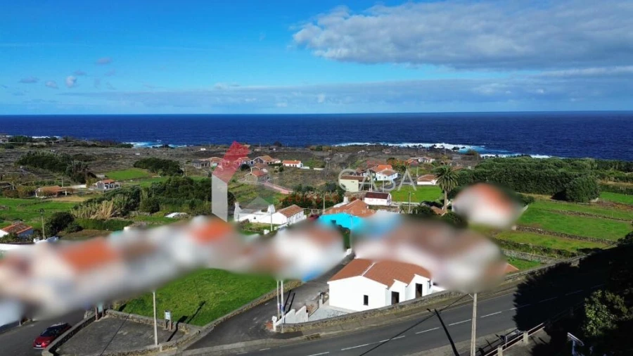 Moradia T2 para Venda em Biscoitos Foto 27