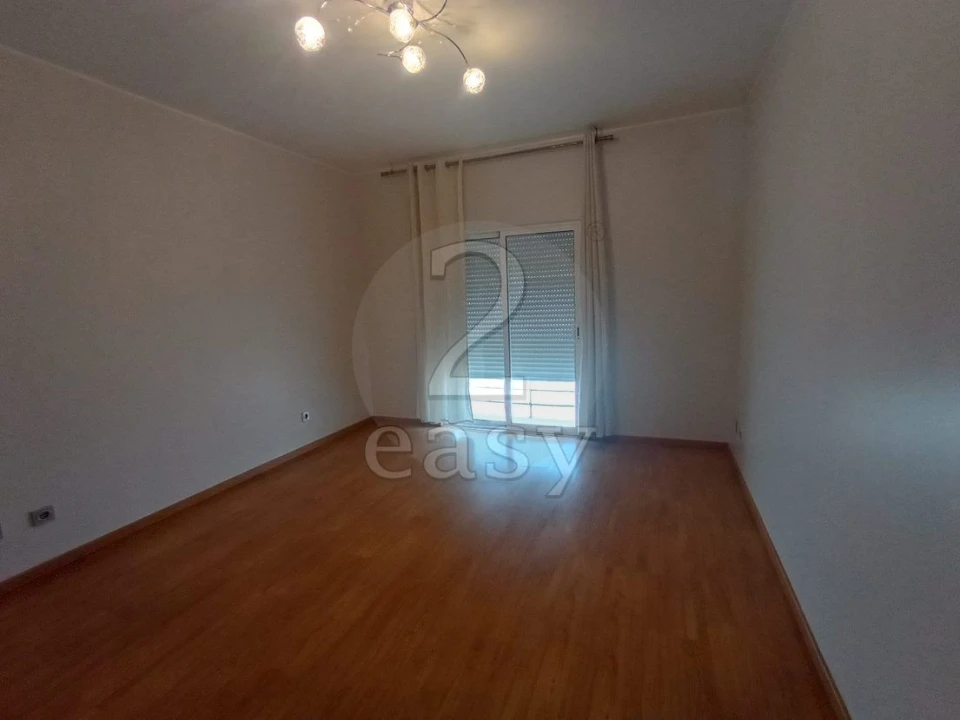 Apartamento T3 para Venda em Santiago do Cacém, Santa Cruz e São Bartolomeu da Serra Foto 15