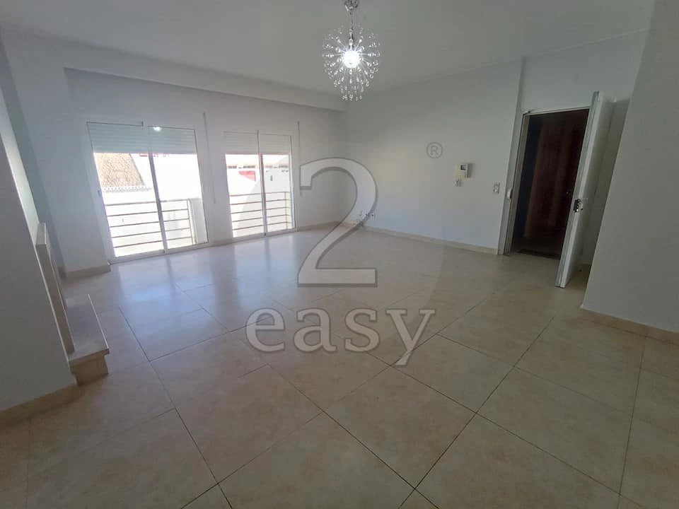 Apartamento T3 para Venda em Santiago do Cacém, Santa Cruz e São Bartolomeu da Serra Foto 3