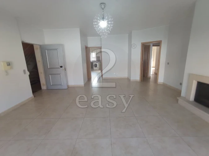 Apartamento T3 para Venda em Santiago do Cacém, Santa Cruz e São Bartolomeu da Serra Foto 2