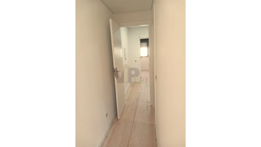 Moradia T3 para Venda em Ramalde Foto 17