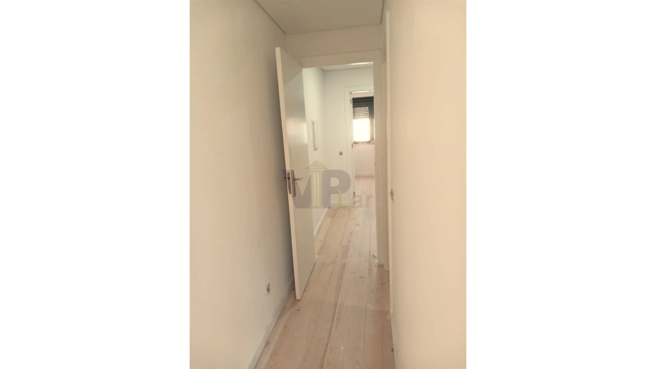 Moradia T3 para Venda em Ramalde Foto 17