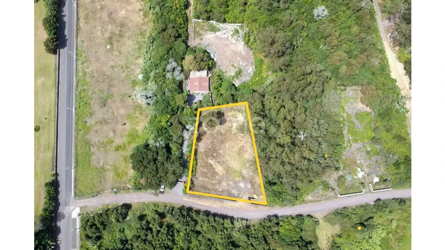 Terreno para Venda em Fenais da Luz Foto 11