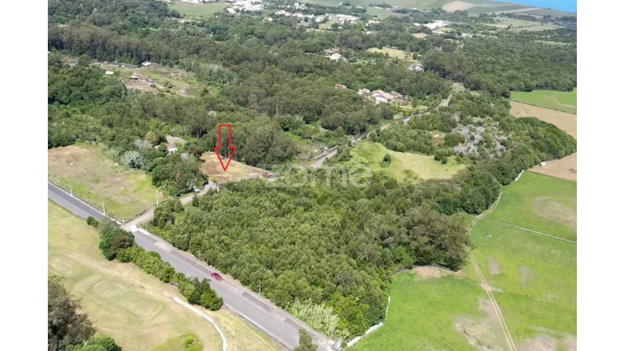 Terreno para Venda em Fenais da Luz Foto 12