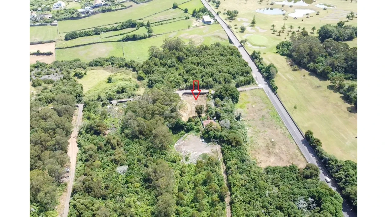 Terreno para Venda em Fenais da Luz Foto 13