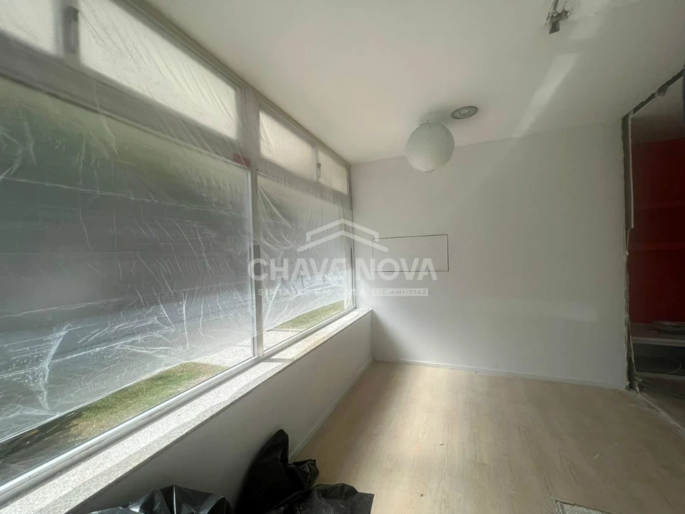 Loja para Venda em Aguçadoura e Navais Foto 10