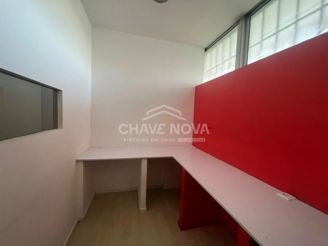 Loja para Venda em Aguçadoura e Navais Foto 5