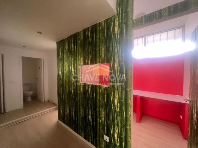 Loja para Venda em Aguçadoura e Navais Foto 12