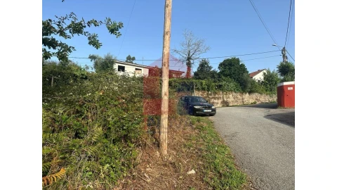 Terreno para Venda em Pico de Regalados, Gondiães e Mós