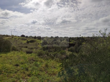 Terreno para Venda em Lagos (São Sebastião e Santa Maria)