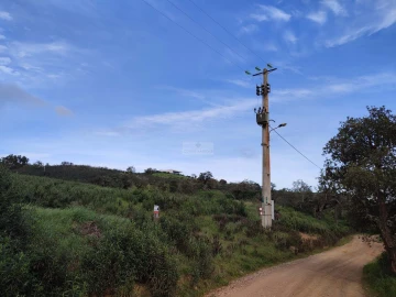 Terreno para Venda em Lagos (São Sebastião e Santa Maria)