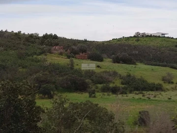 Terreno para Venda em Lagos (São Sebastião e Santa Maria)