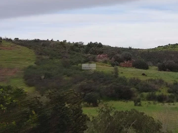 Terreno para Venda em Lagos (São Sebastião e Santa Maria)