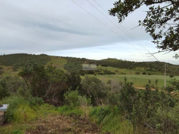Terreno para Venda em Lagos (São Sebastião e Santa Maria)