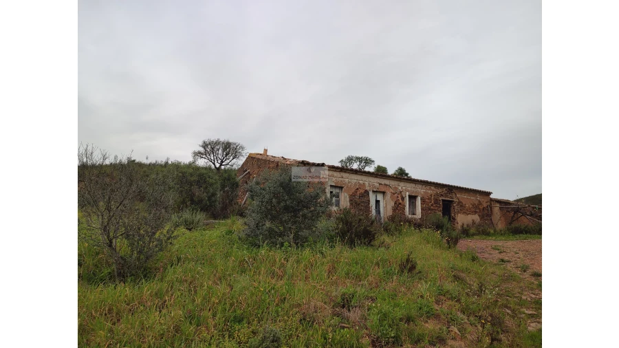 Quinta T3 para Venda em Lagos (São Sebastião e Santa Maria) Foto 2