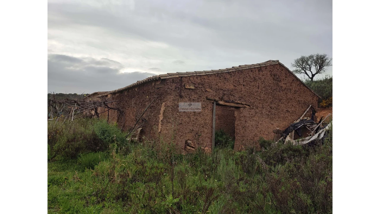 Quinta T3 para Venda em Lagos (São Sebastião e Santa Maria) Foto 3