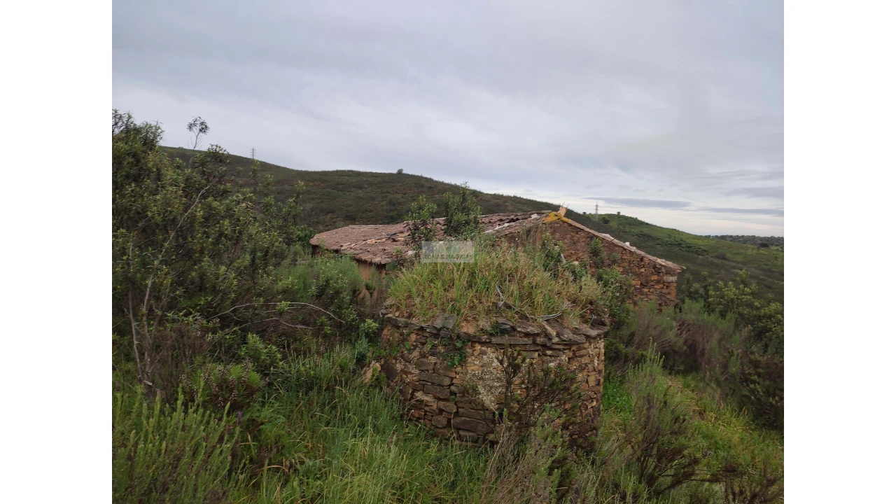 Quinta T3 para Venda em Lagos (São Sebastião e Santa Maria) Foto 9