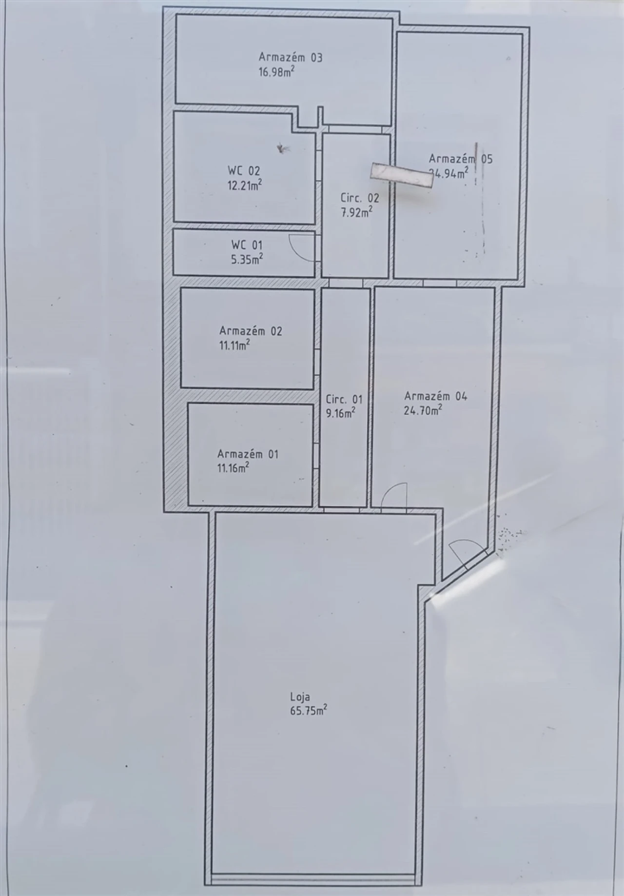 Loja para Arrendamento em Rio Tinto Foto 14