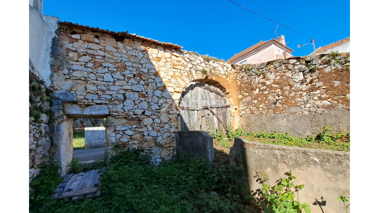 Terreno para Venda em Mira de Aire Foto 4