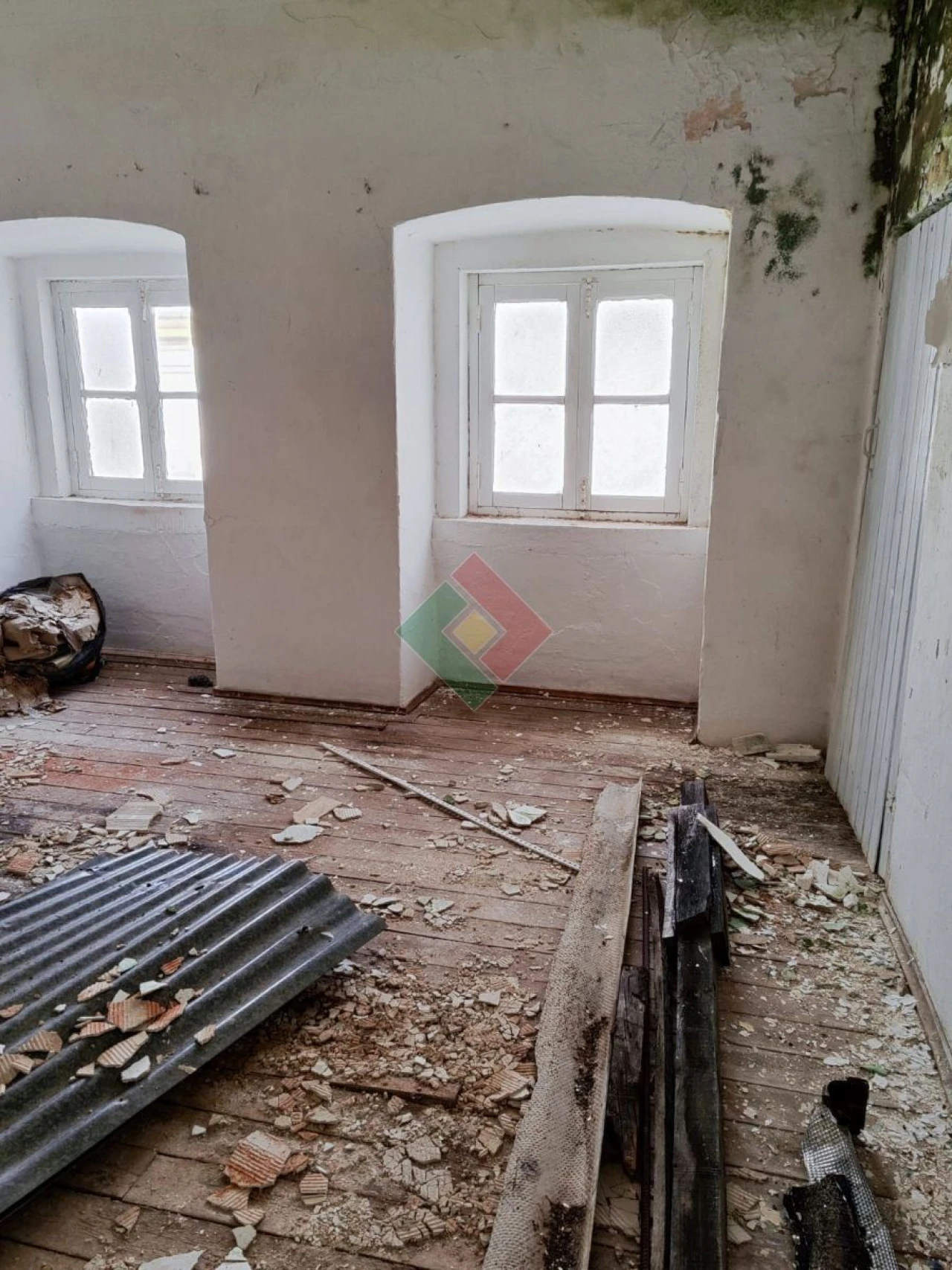 Moradia T6 para Venda em Caia, São Pedro e Alcáçova Foto 11