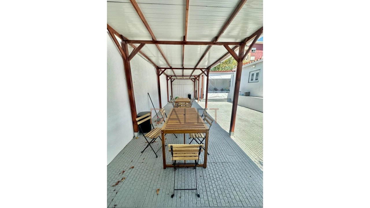 Moradia T9 para Venda em Ajuda Foto 69