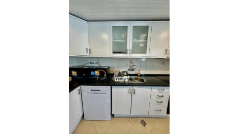 Moradia T9 para Venda em Ajuda