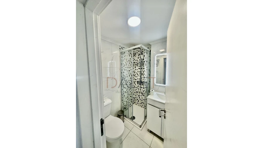 Moradia T9 para Venda em Ajuda Foto 23