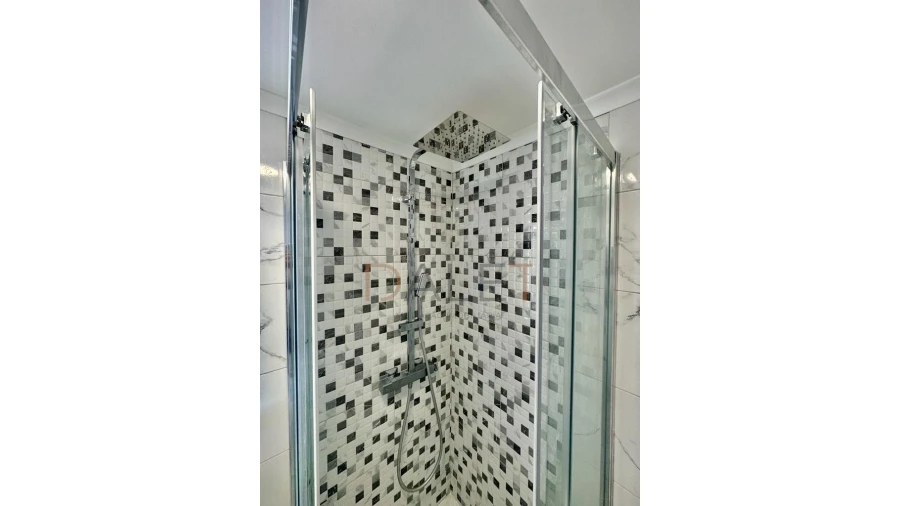 Moradia T9 para Venda em Ajuda Foto 28