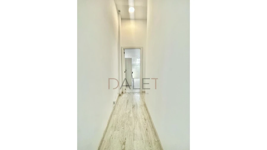 Moradia T9 para Venda em Ajuda Foto 35