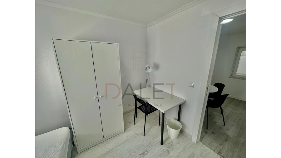 Moradia T9 para Venda em Ajuda Foto 60