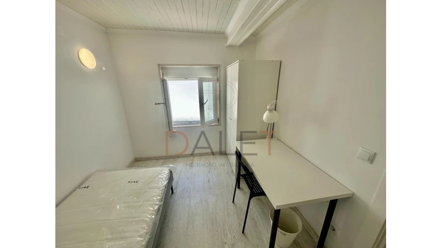 Moradia T9 para Venda em Ajuda Foto 63