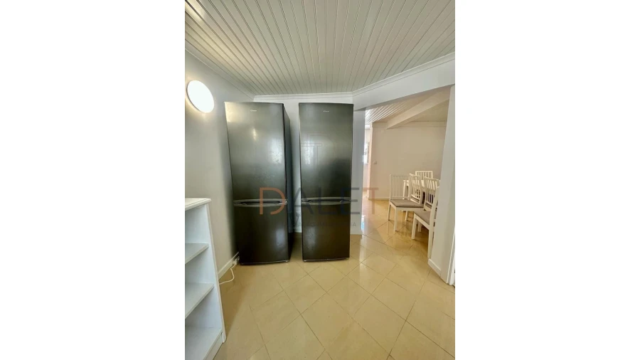 Moradia T9 para Venda em Ajuda Foto 18