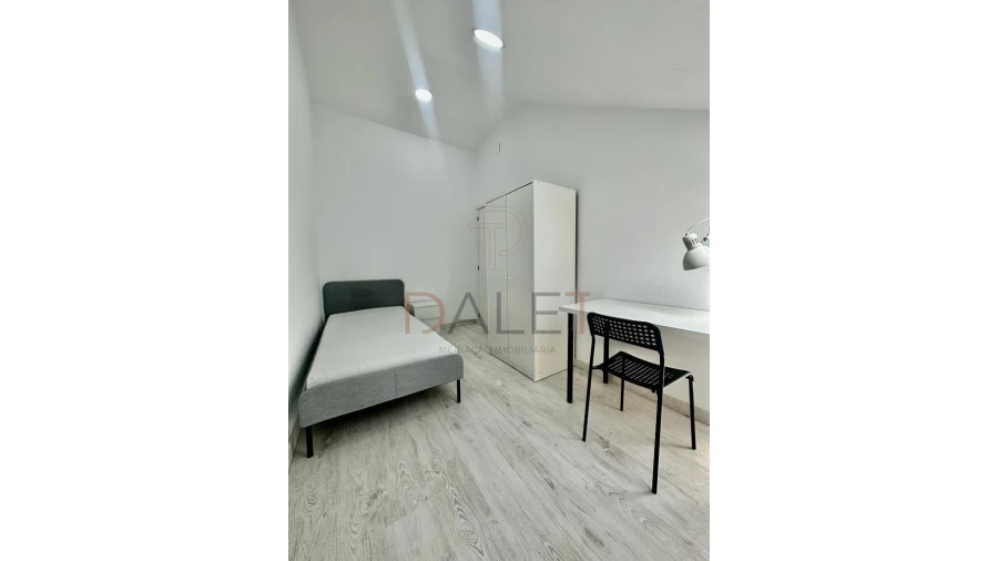 Moradia T9 para Venda em Ajuda Foto 45