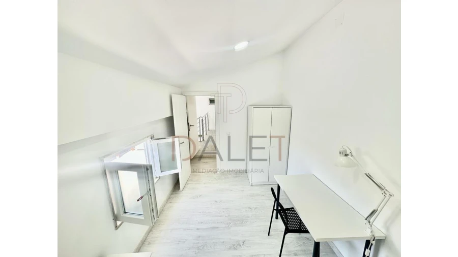 Moradia T9 para Venda em Ajuda Foto 48