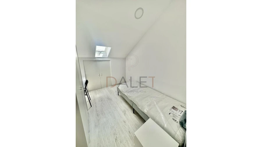 Moradia T9 para Venda em Ajuda Foto 52