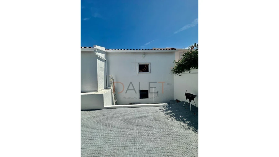 Moradia T9 para Venda em Ajuda Foto 81