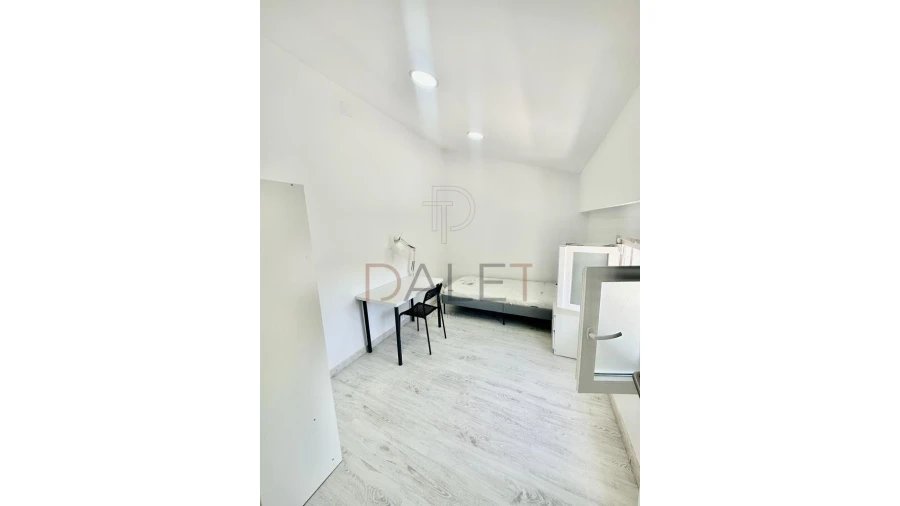 Moradia T9 para Venda em Ajuda Foto 47