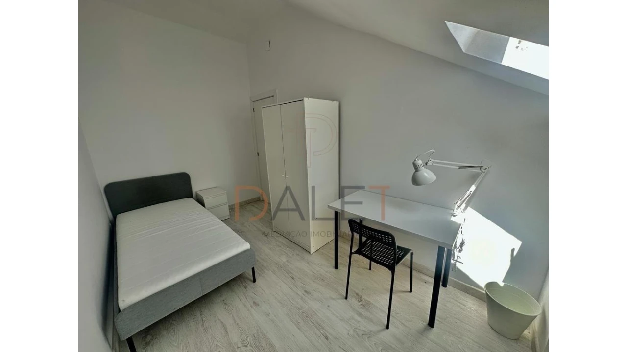 Moradia T9 para Venda em Ajuda Foto 42