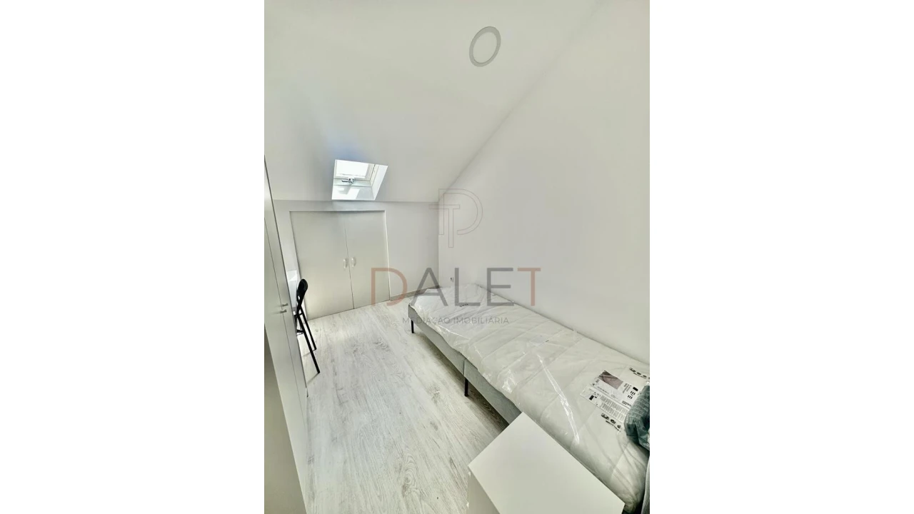 Moradia T9 para Venda em Ajuda Foto 52