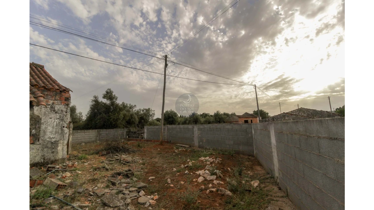 Moradia T2 para Venda em Malhou, Louriceira e Espinheiro Foto 8