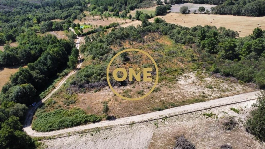 Terreno para Venda em Loivos e Póvoa de Agrações Foto 6