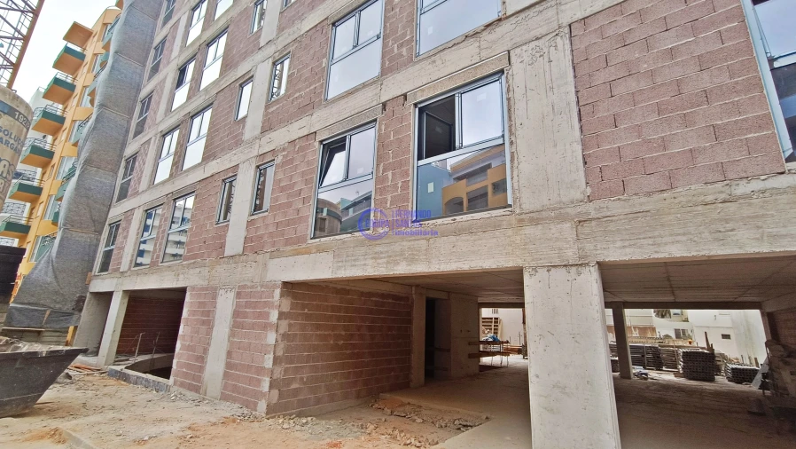 Apartamento T1 para Venda em Armação de Pera Foto 23